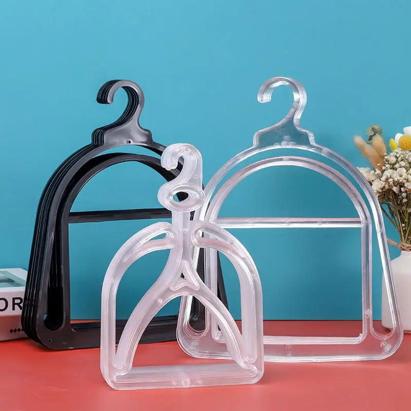 Simple Hat Display Rack Baby C - Baby Clothing Stores 评论和价格